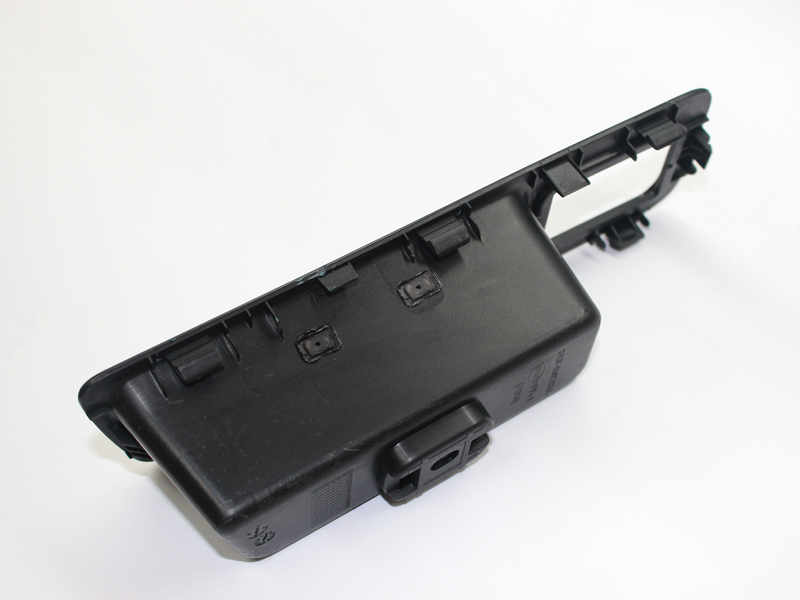 塑膠柱熱熔脈沖熱壓焊接設備 - 脈沖熱壓焊機 - 3 汽車扶手塑料熱熔